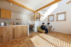 木の温もりと開放感に包まれて のびのび楽しむ愛犬との暮らし