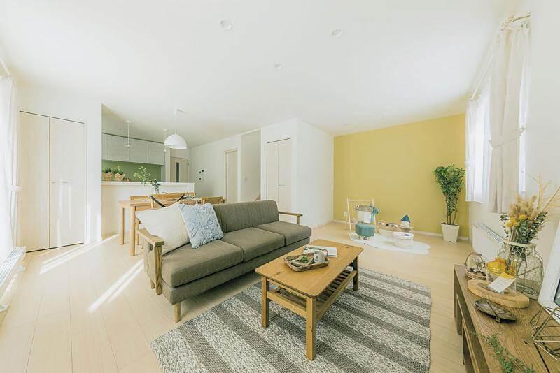 北欧テイストの明るいカラーを使ったインテリア。