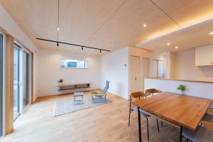 【2025年1月OPEN】(株)住み家　東区東中野山モデルハウス